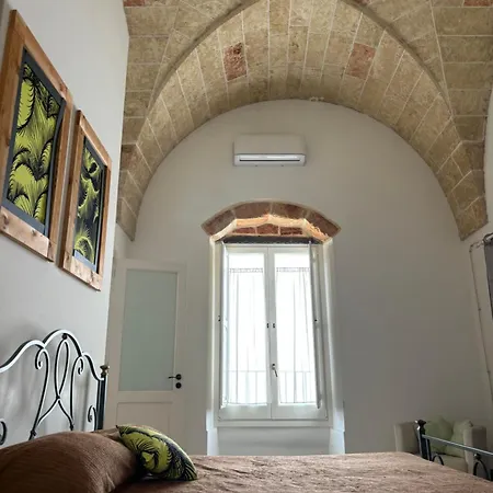 Casa Celeste Centro Storico Apartment
